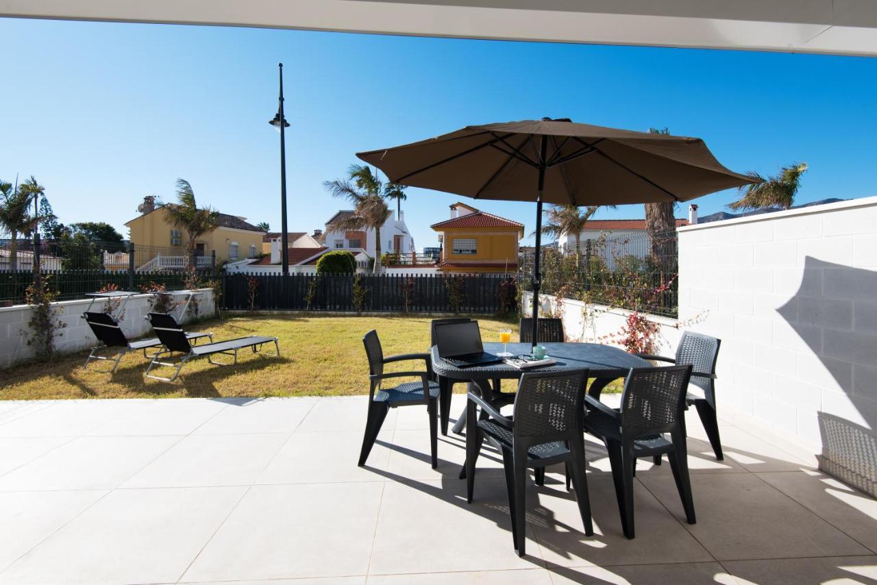 Lujoso Piso Con Jardin Privado A Dos Minutos Andando De La Playa Alamos Apartamento Torremolinos