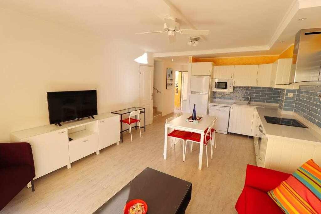 Mare B12 By Tenerife & Sales Costa Adeje (Tenerife)