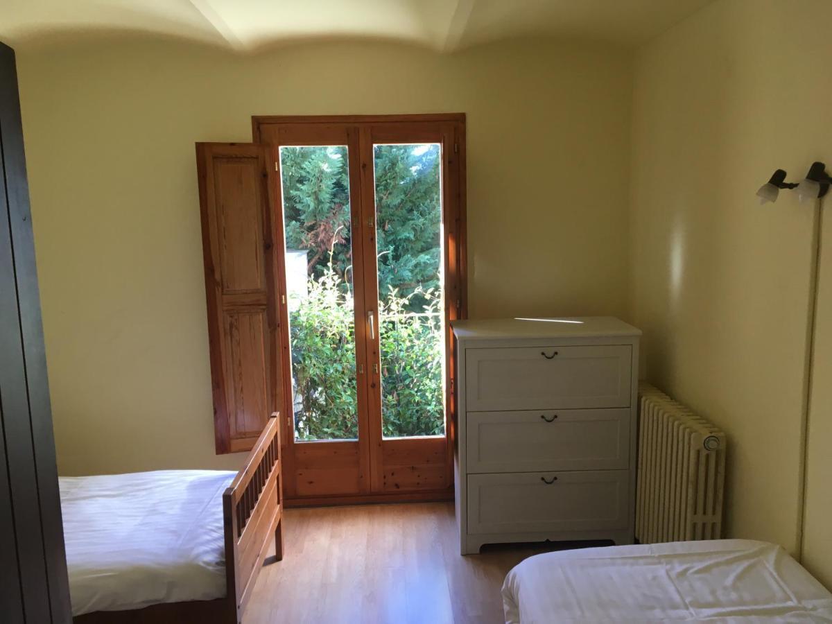 Els Arenys Country house *