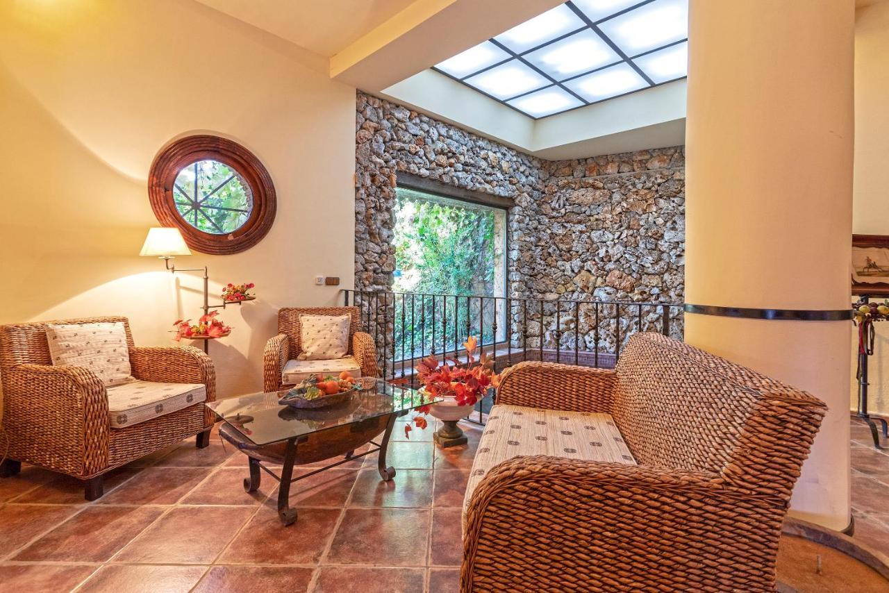Casa Flores Con Piscina Interior Climatizada *