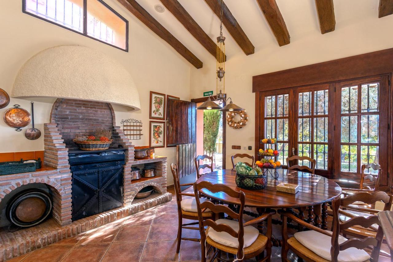 Casa Flores Con Piscina Interior Climatizada *