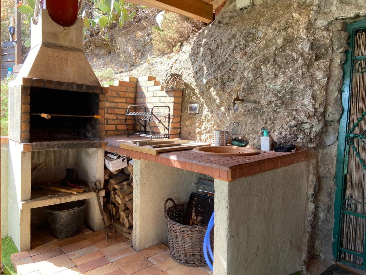 Viuter Rural Cave House El Refugio De Miguel Holiday home
