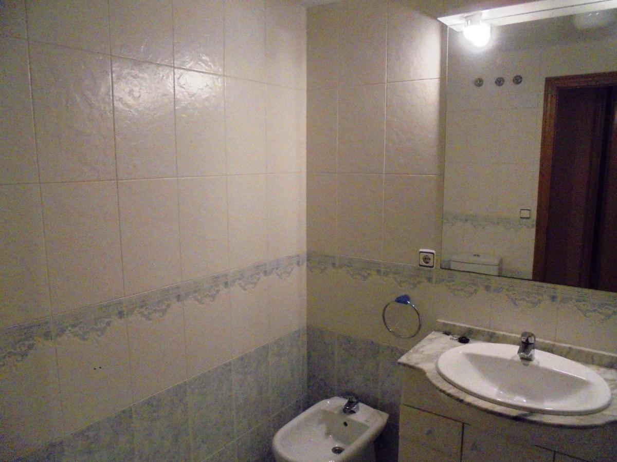 Residencial Argenta 2/4 Lek Apartment