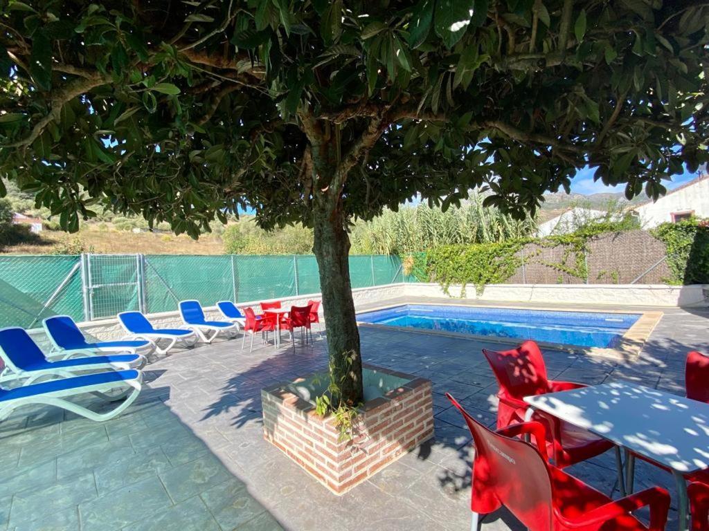 El Nispero Villa
