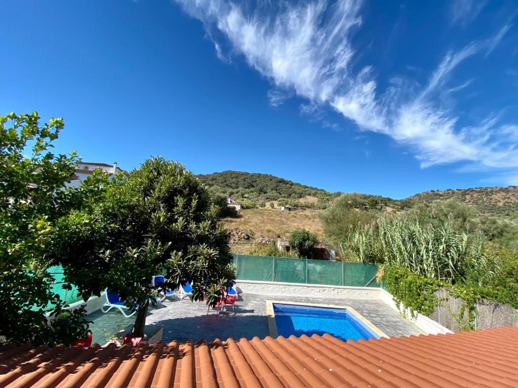 El Nispero Villa *