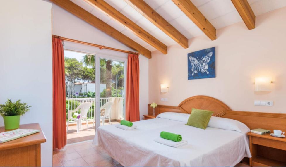Serena Cala Blanca (Menorca)