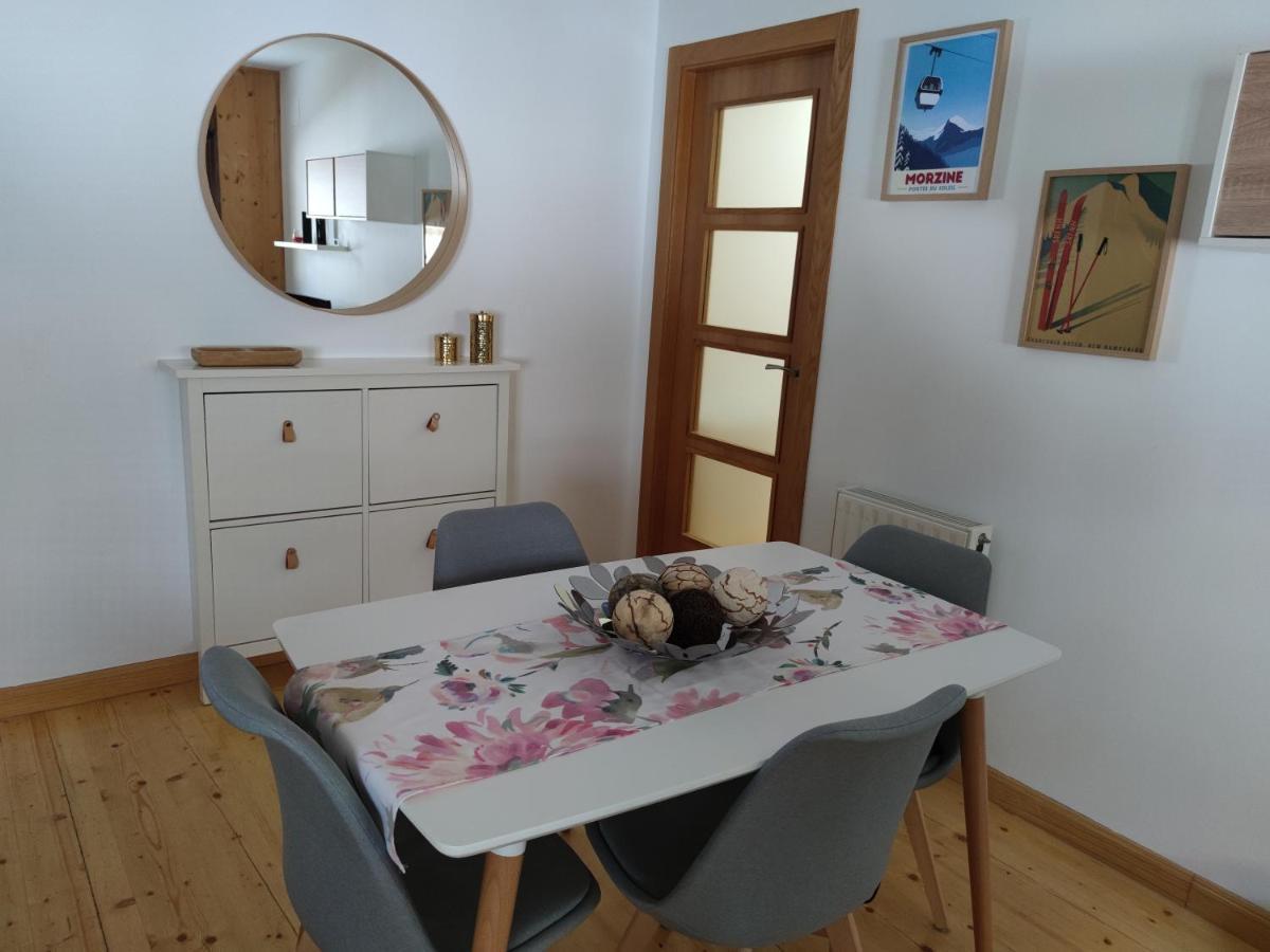 Luga Apartment *
