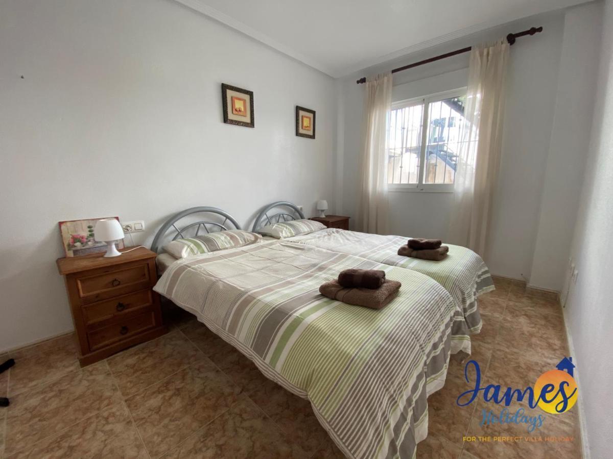 La Cinuelica, R3 1st Floor Com Pool L149 Apartment