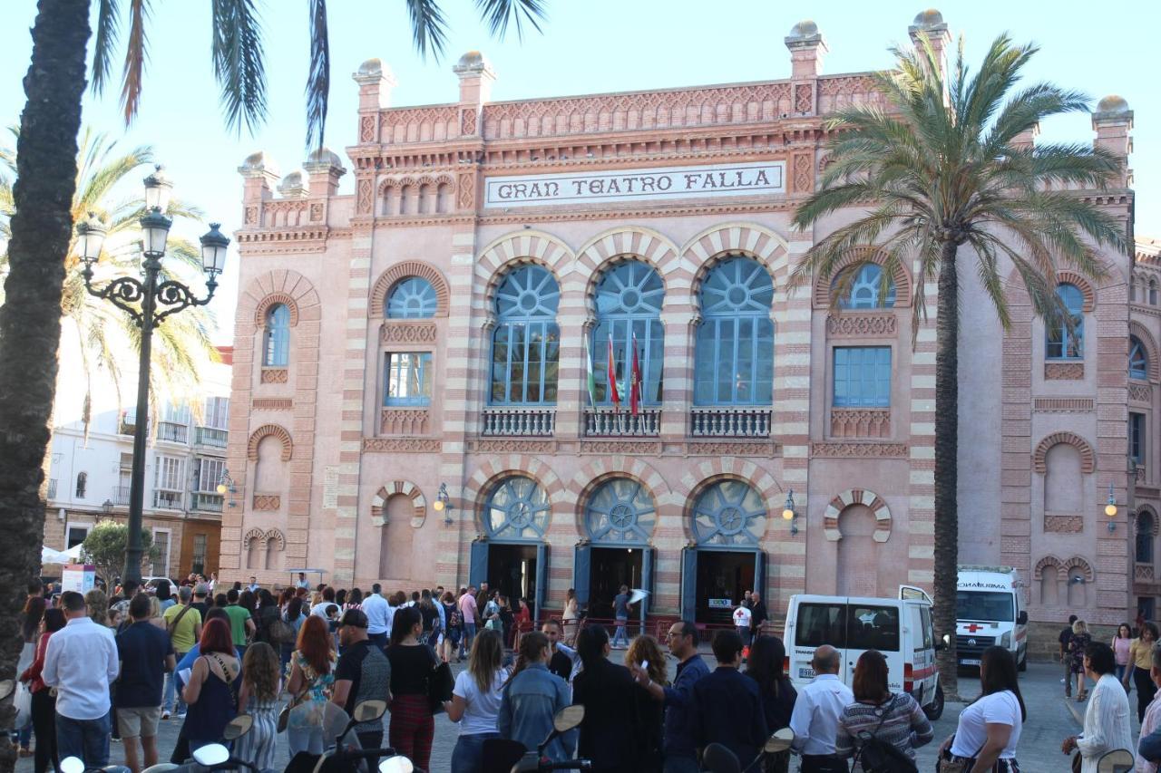 Rinconcillo Junto Al Mercado * Cádiz