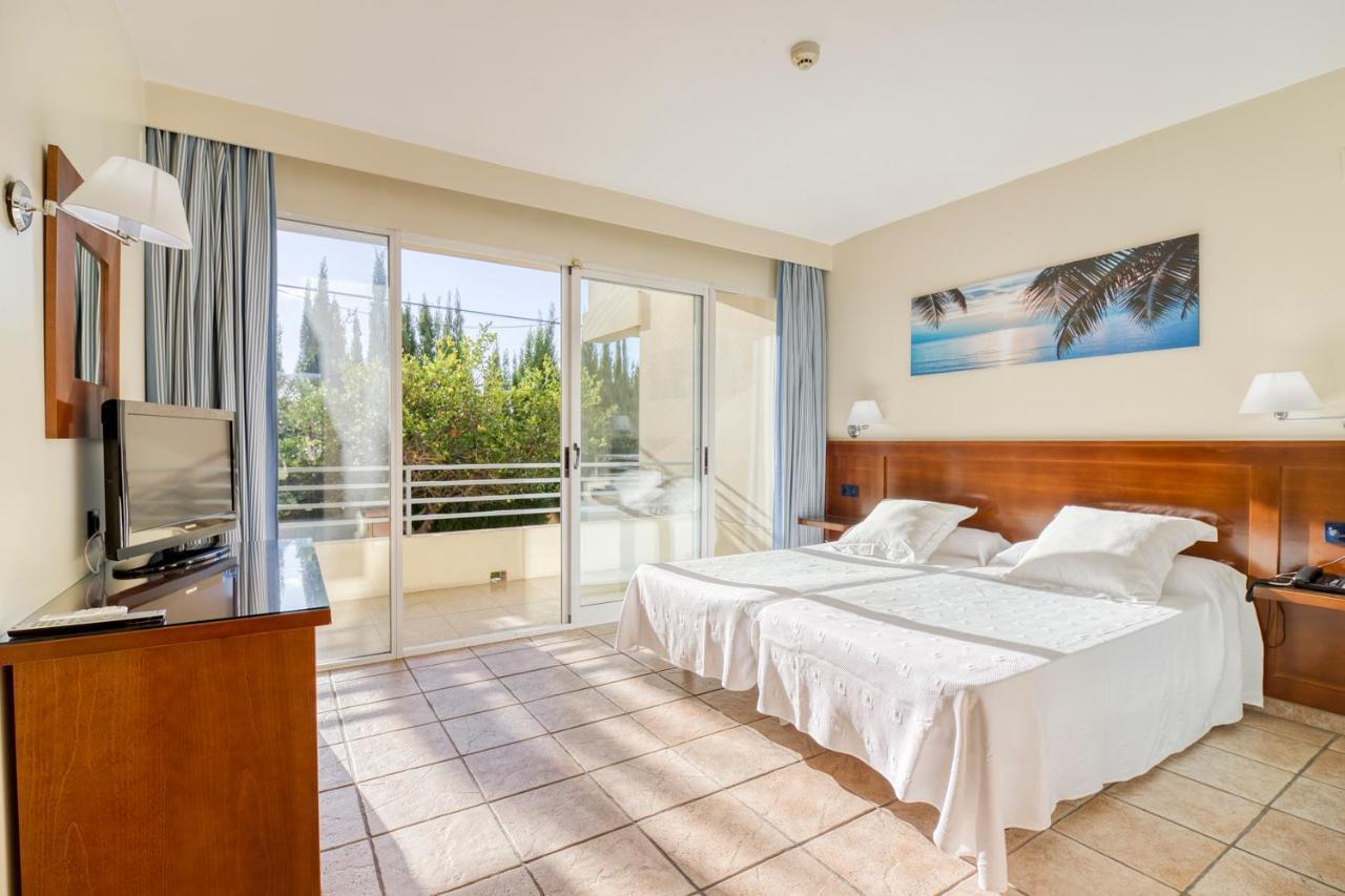 Hotel Hospedium Abril 3*