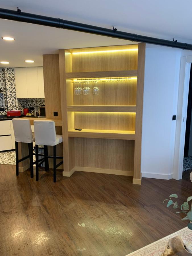 Fantastic Brand New In Location Just Few Steps From The Slope! Private Parking * Sierra Nevada