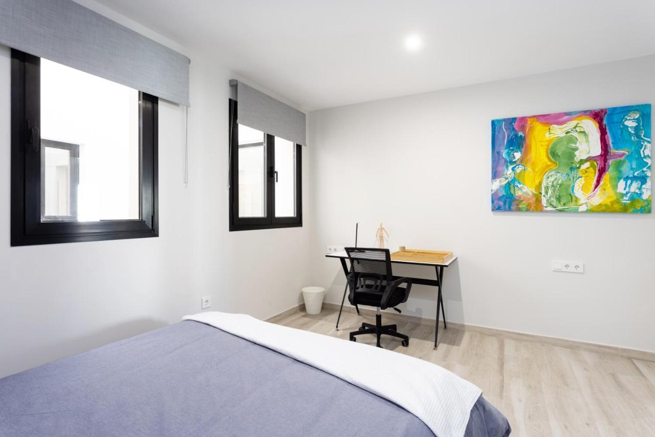 Apartamento New 140m2 Loft-style Flat At Town Heart, 3 Beaches Close Casa Leon *