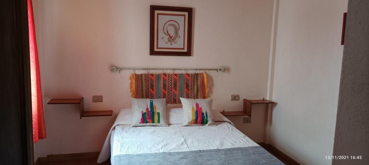 Duplex Playa De San Juan Apartment