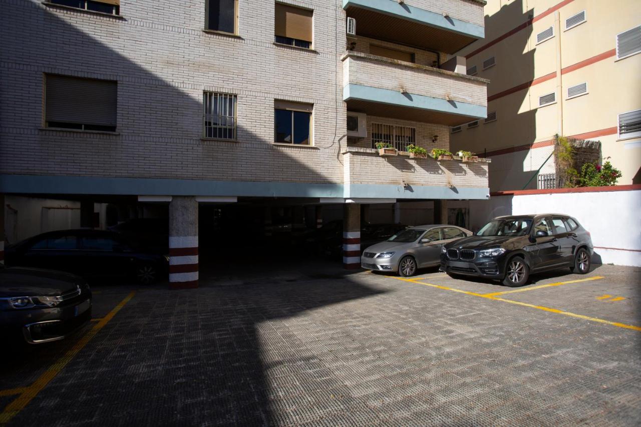 Borbolla Urban - Parking * Sevilla