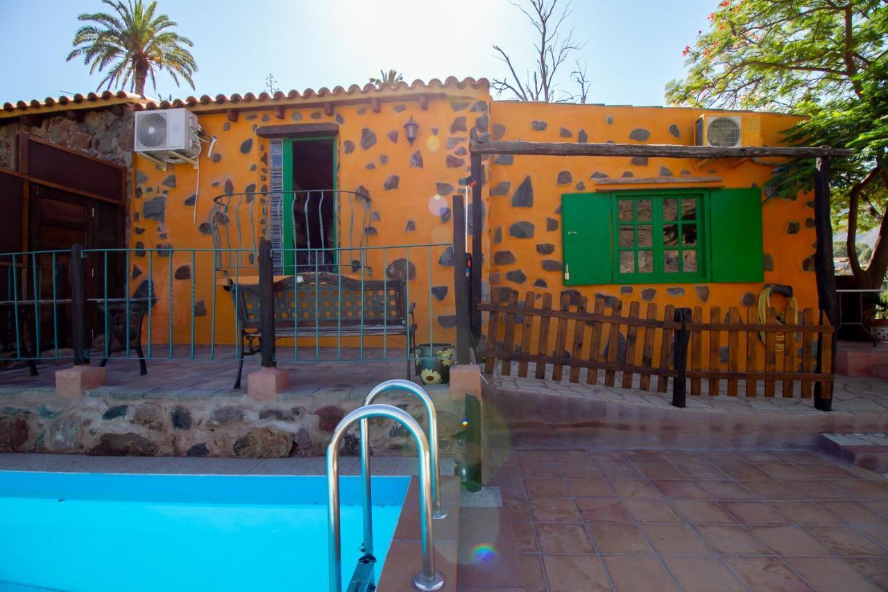 Casa El Lomito Bajo Holiday home La Sorrueda