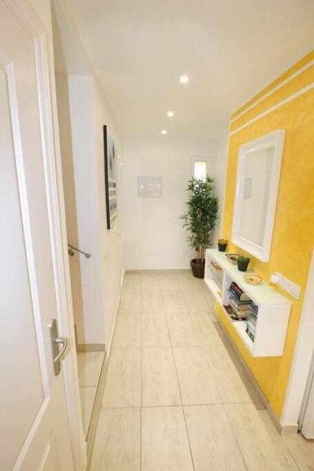 Mare B12 By Tenerife & Sales