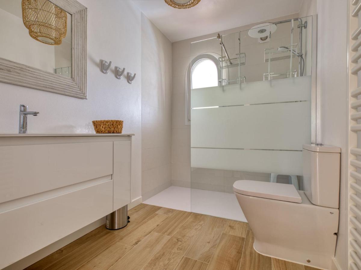 Louise By Interhome Jávea