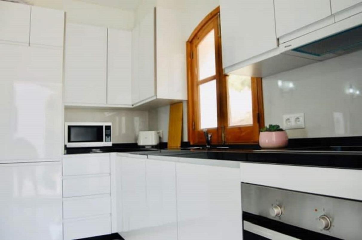 Beautiful With Amazing Sea View Apartment