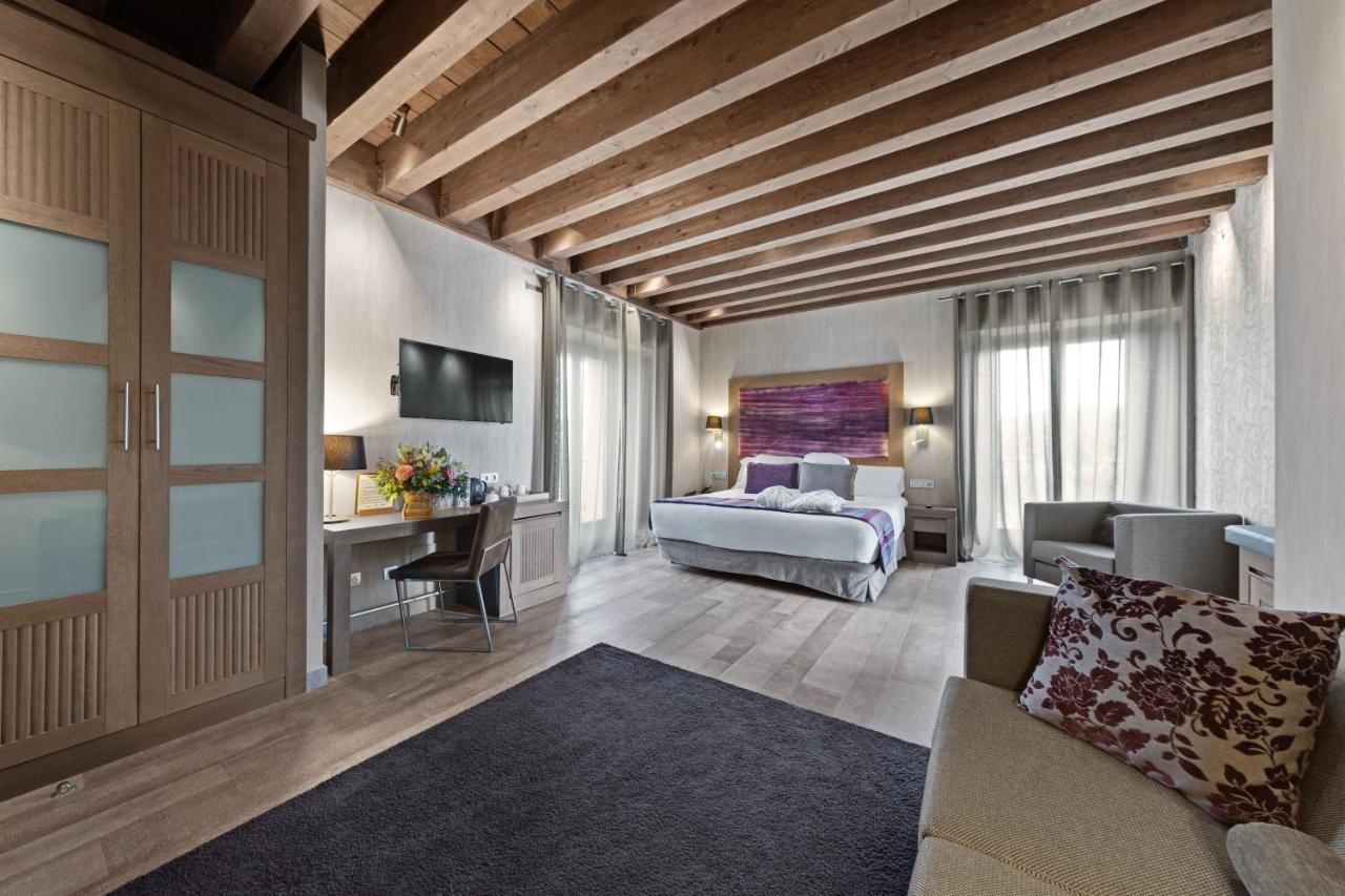Castilla Termal Monasterio De Valbuena 5*