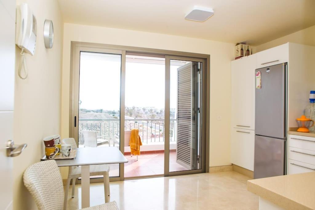 Apartment 2 Bedrooms In Magnolia Golf Resort, La Caleta Costa Adeje (Tenerife)