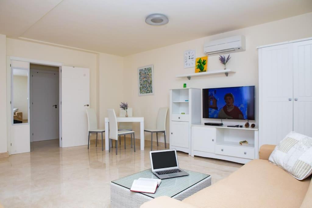 2 Bedrooms In Magnolia Golf Resort, La Caleta Apartment