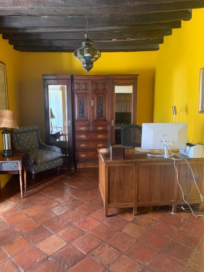 La Casa Del Piano - Beautiful 18th Century House With Courtyard & Pool Сasa de vacaciones *