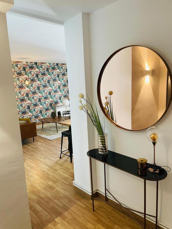 Stunning 2 Bedroom With Great Design Centre Apartment Sitges