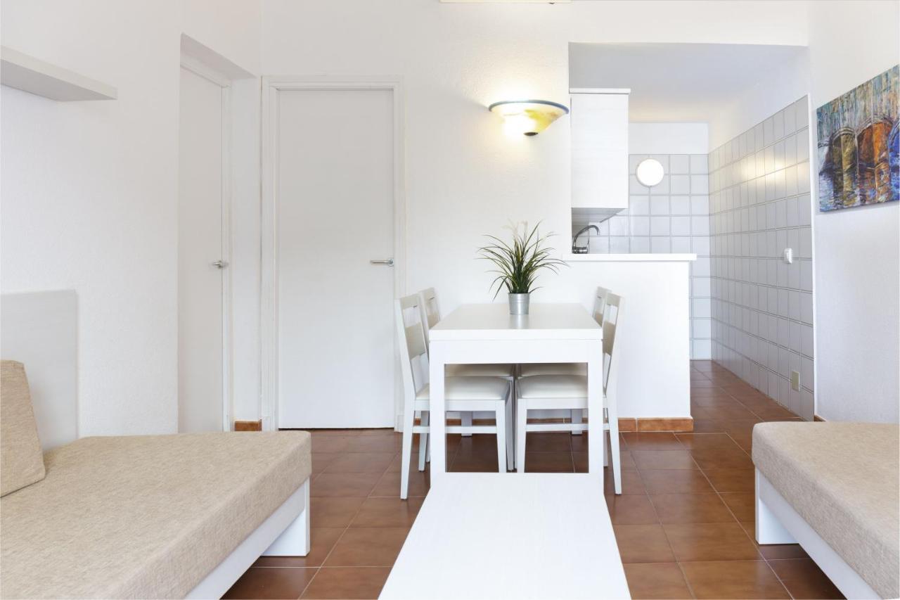 Apartahotel Flora Park & Aquarock Cala'N Bosch (Menorca)