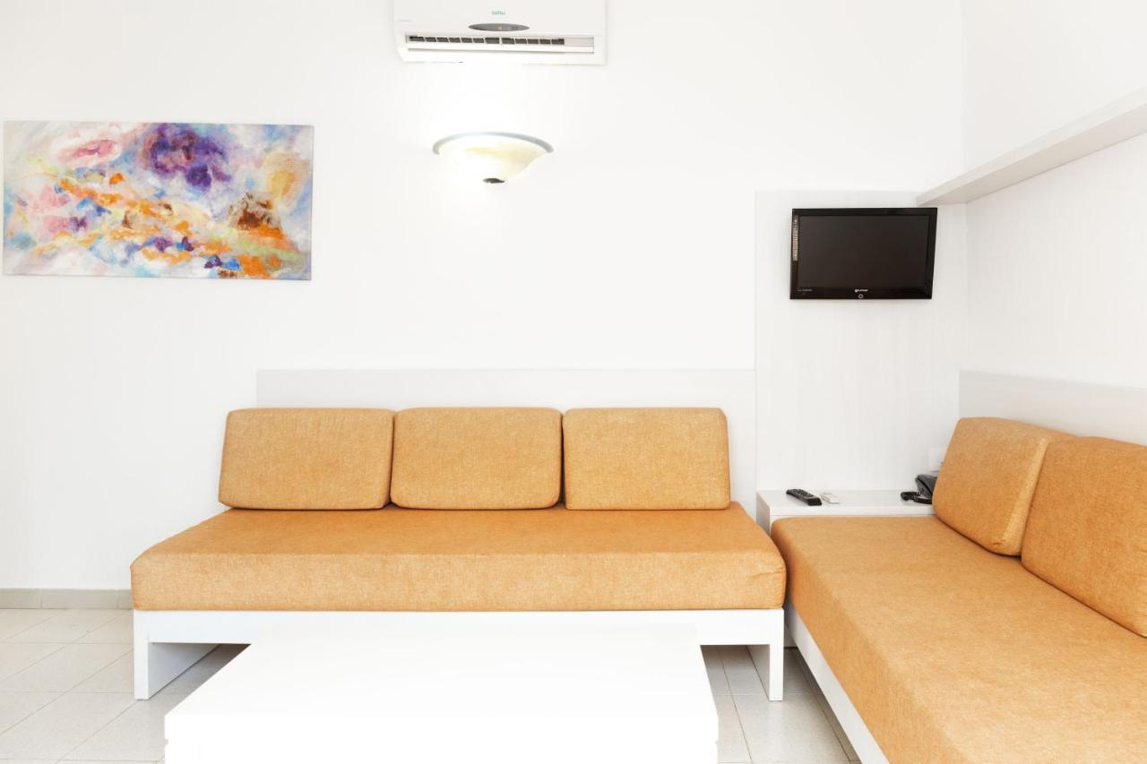 Flora Park & Aquarock 3* Cala'N Bosch (Menorca)