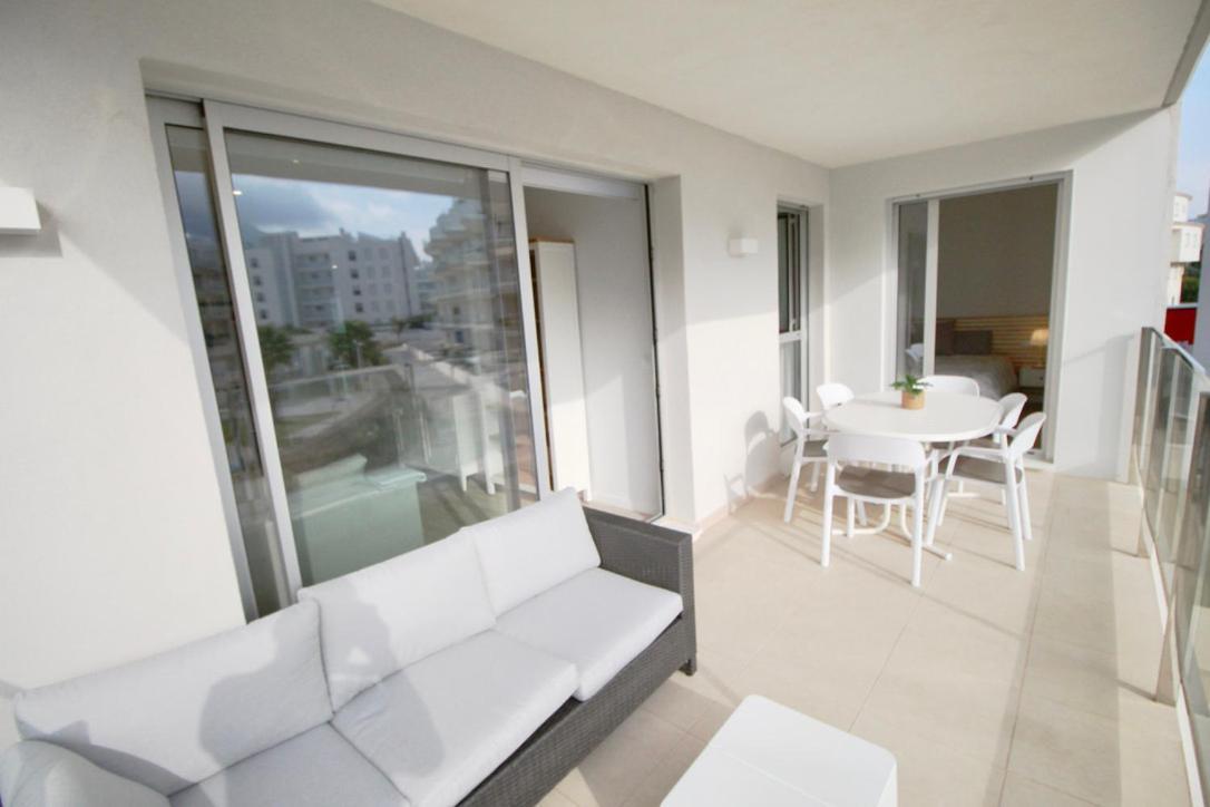 Apartamento Marina Real 83 *