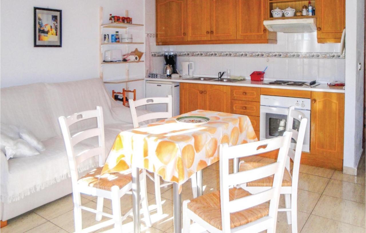 Cozy In Orihuela Costa With Kitchen