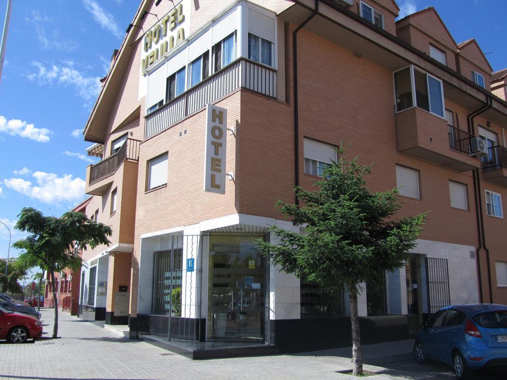 Hotel Velilla Velilla de San Antonio