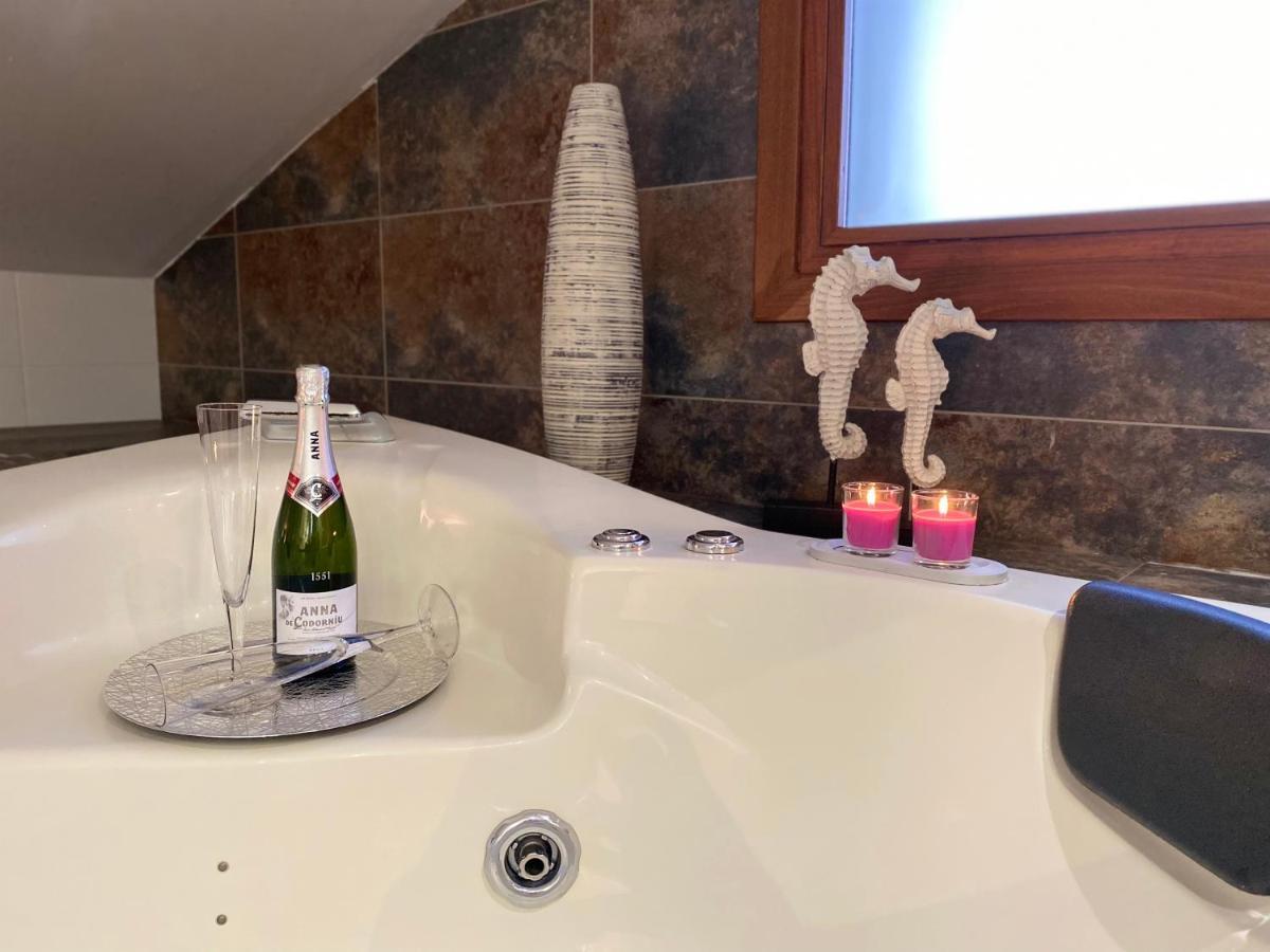 Love hotel Alcaniz, Deluxe *