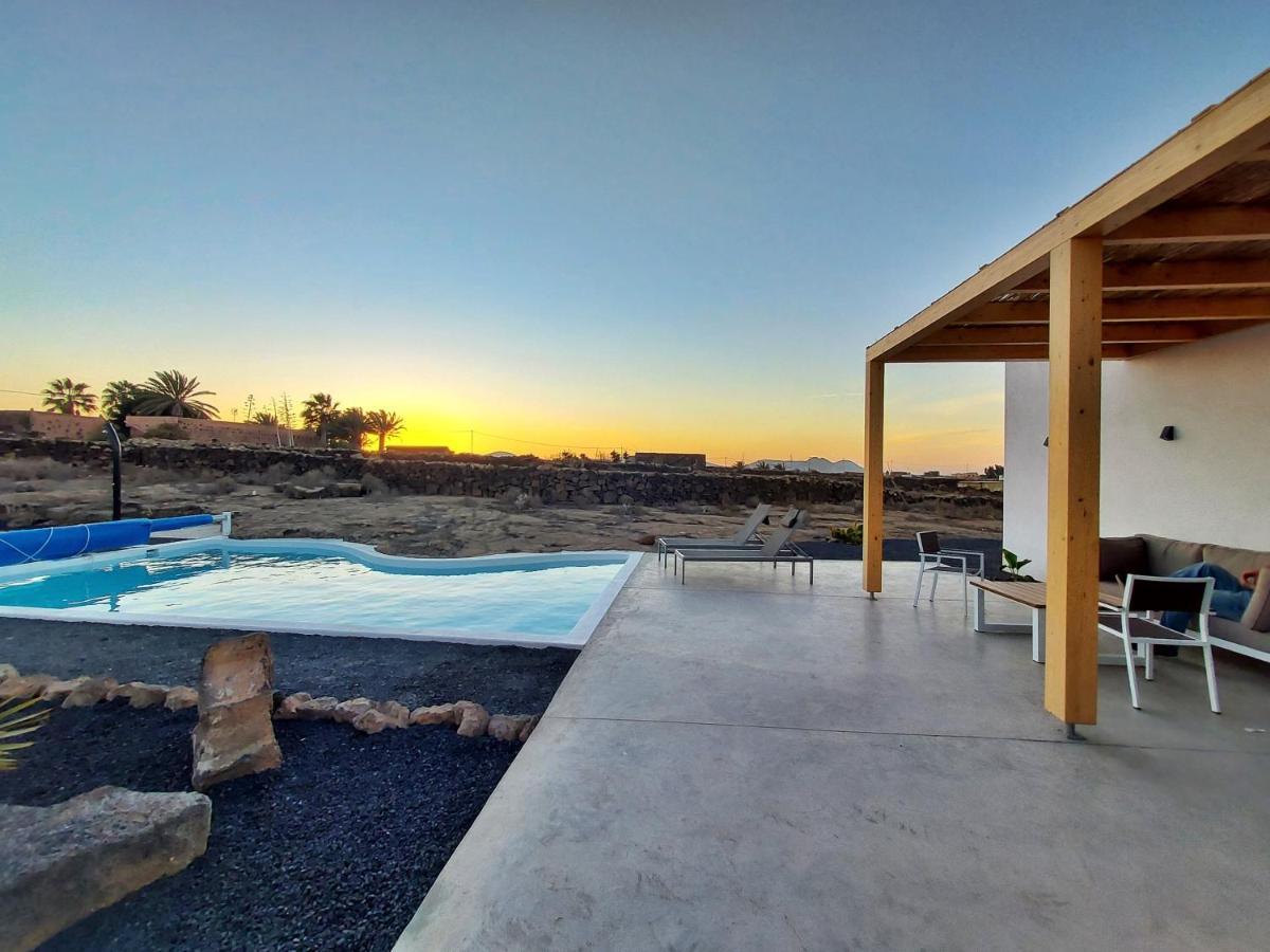 Villa Tabaiba En Con Piscina