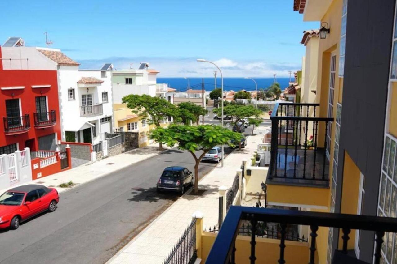 Casa Totalmente Renovada En Zona Muy Tranquila!!! Vistas Al Mar Y Montana Holiday home