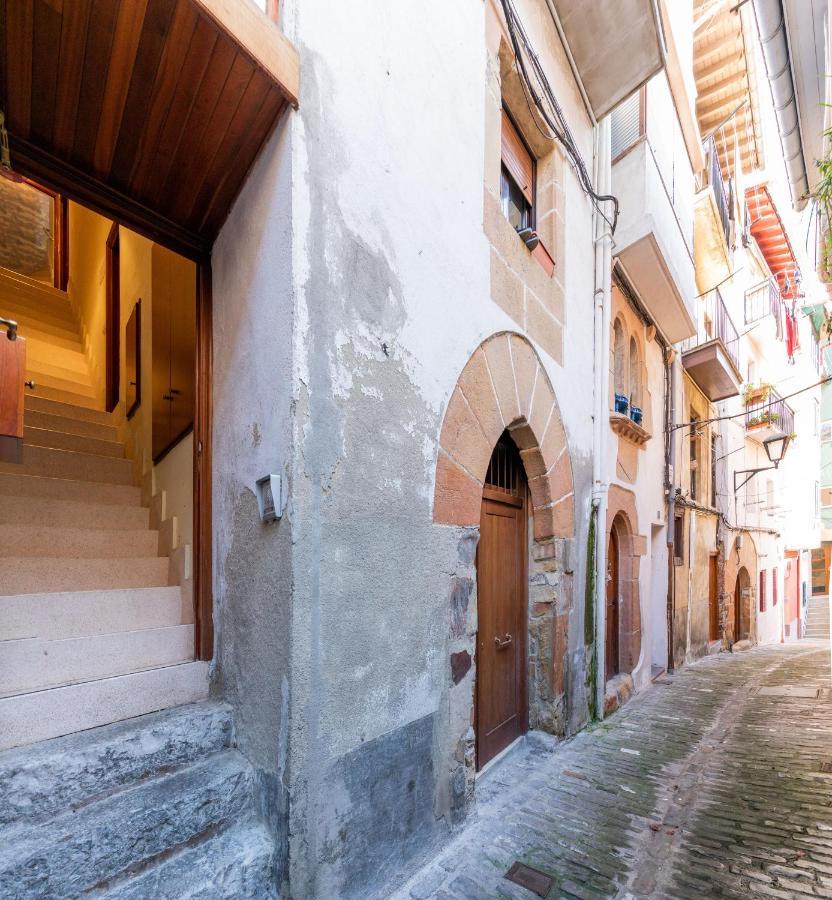 Ipar Kale - Baskeyrentals Apartamento Mutriku