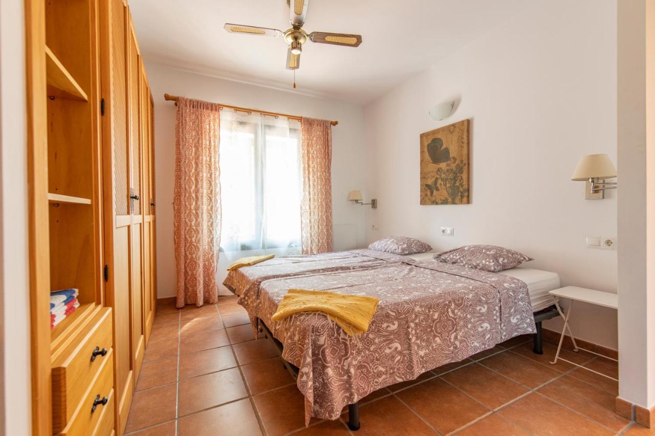 Rosas Cantares: Casa Maurus.