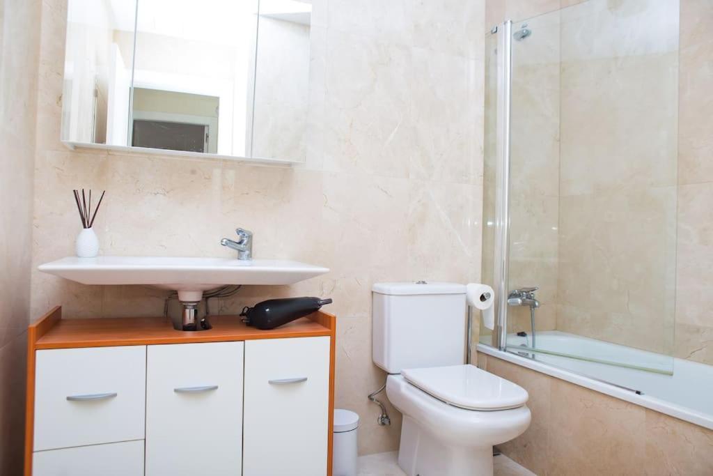 2 Bedrooms In Magnolia Golf Resort, La Caleta Apartment Costa Adeje (Tenerife)