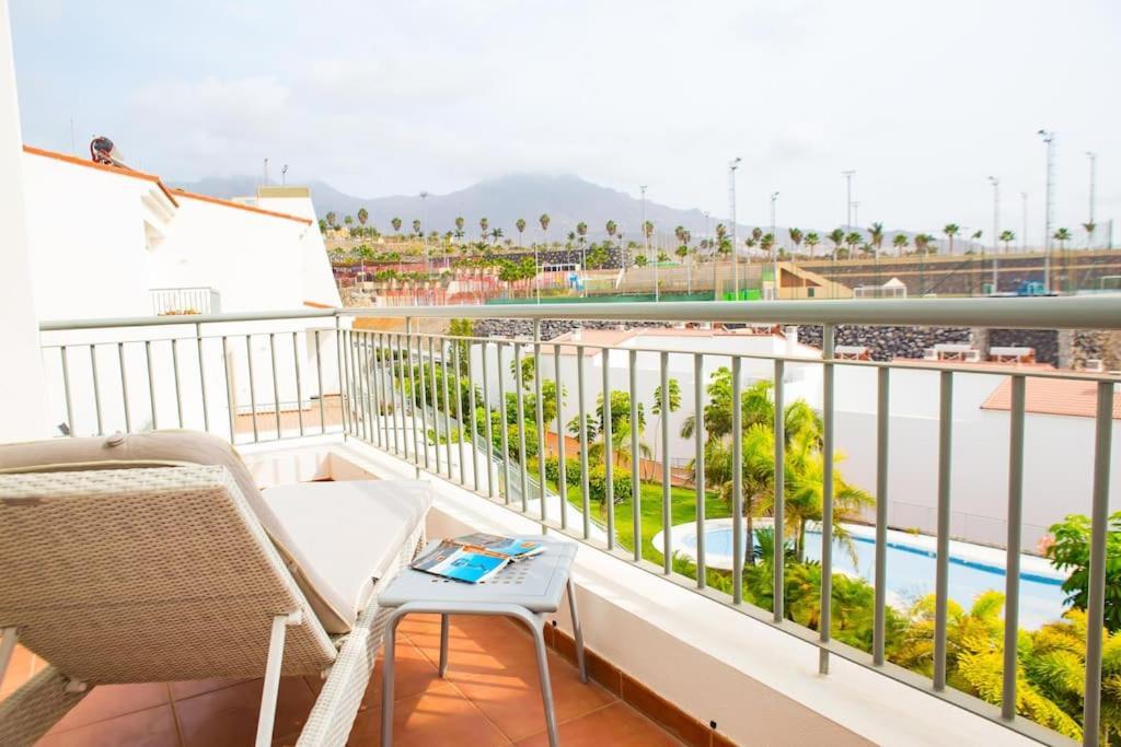 2 Bedrooms In Magnolia Golf Resort, La Caleta Apartment *