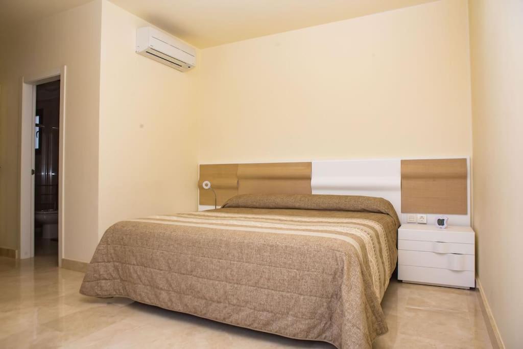 Apartment 2 Bedrooms In Magnolia Golf Resort, La Caleta