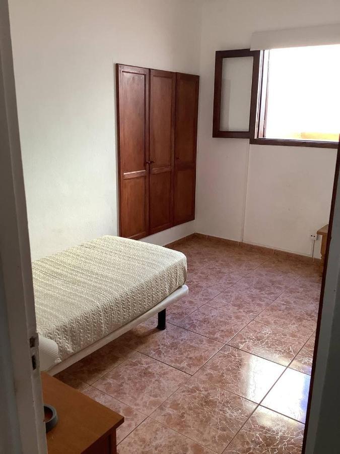Banana Surf House Guest house Los Cristianos (Tenerife)