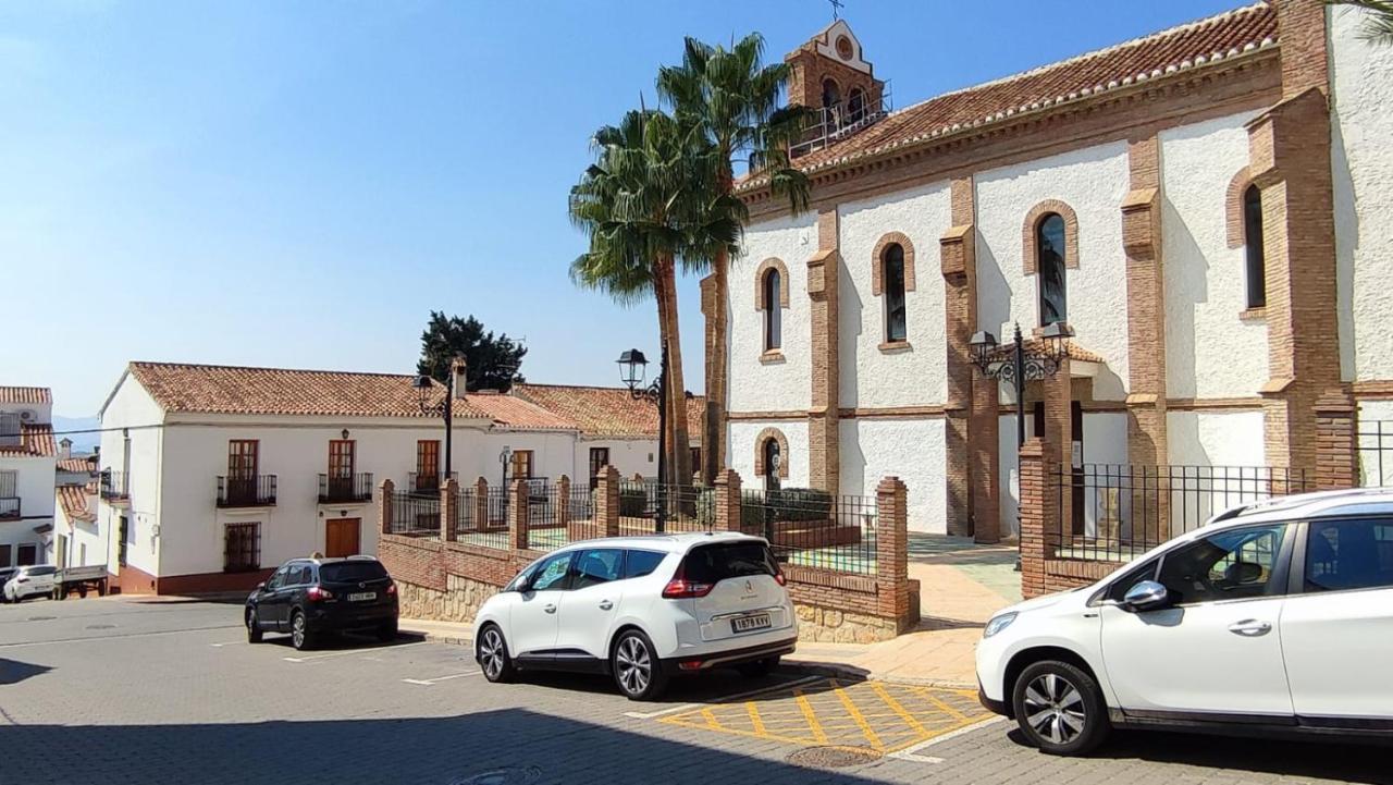 Holiday home Axarquia, Malaga. Casa Lucia En El Pueblo De