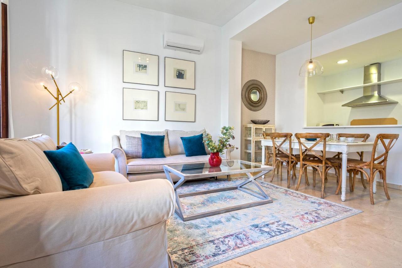 Apartment Genteel Arfe Terrace