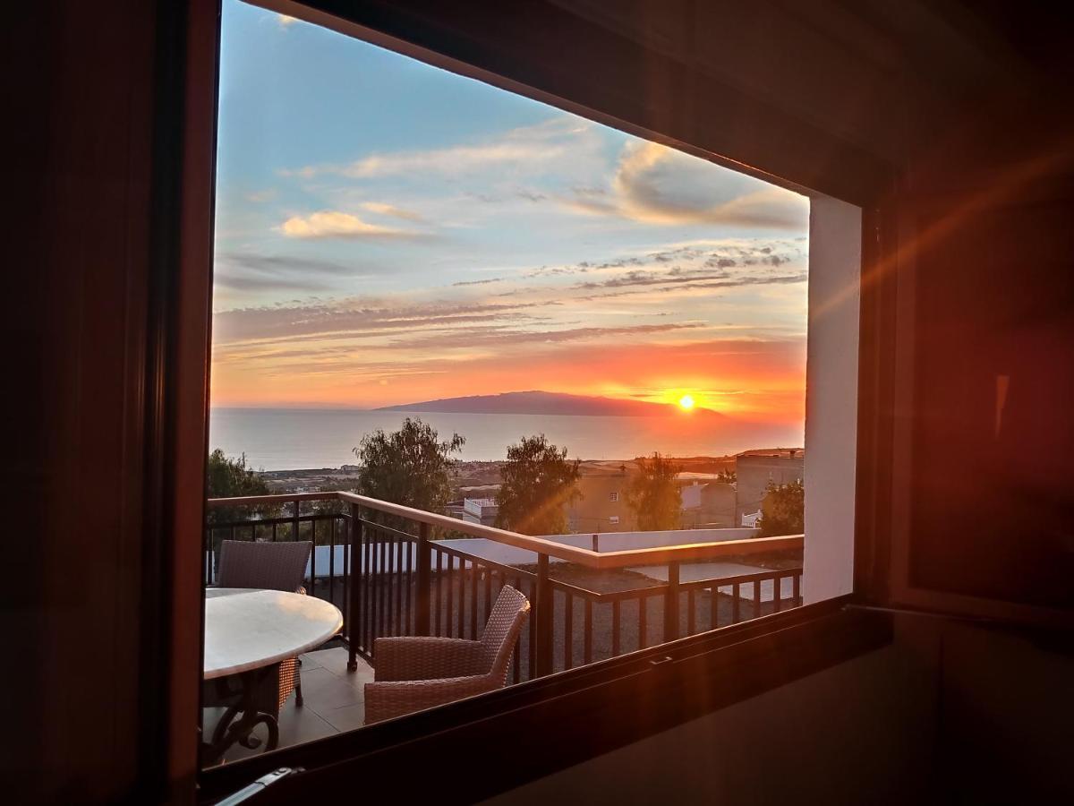 Villa Rosas, Menores, Adeje, Sea View Armenime