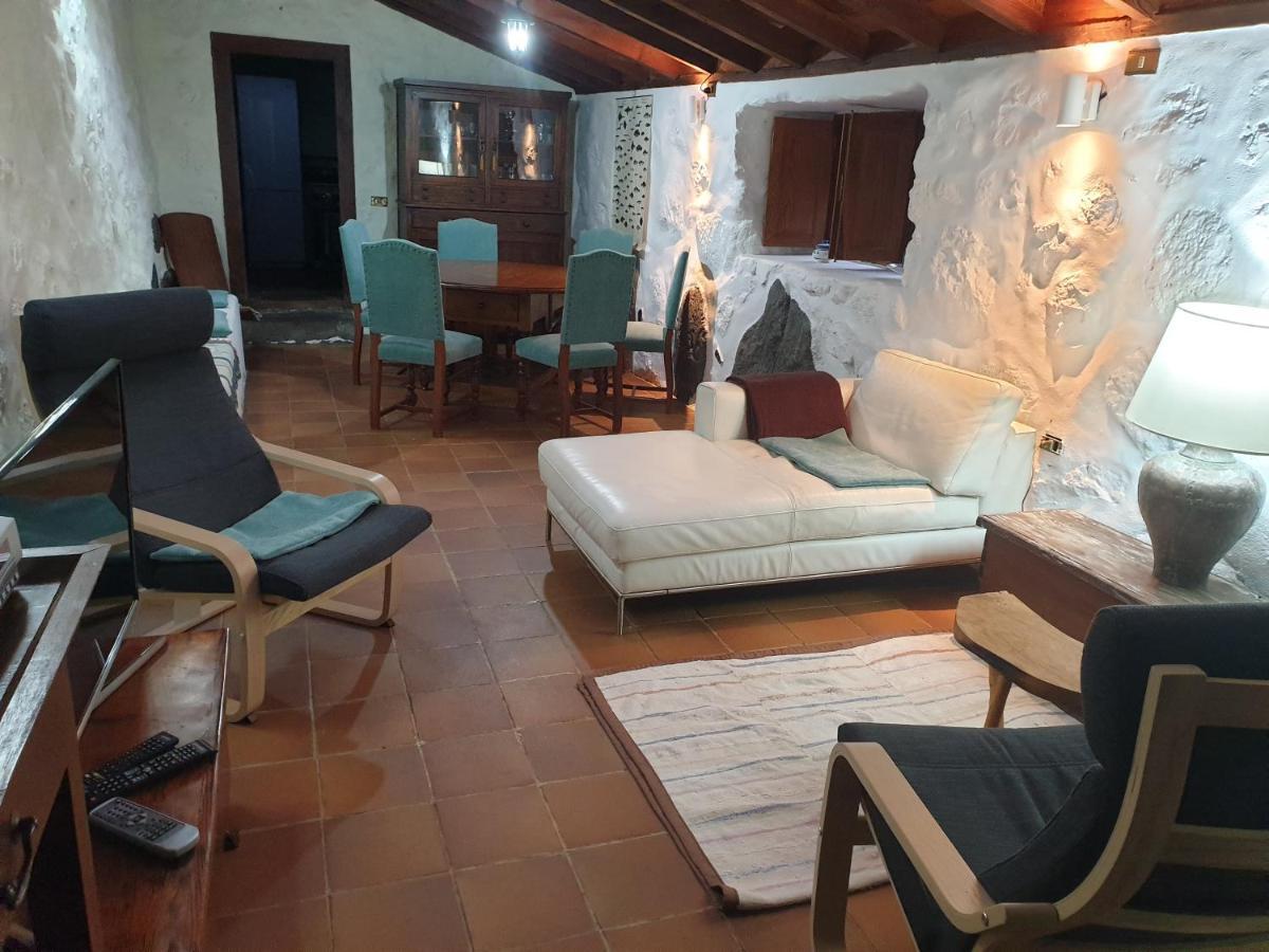 Holiday home Grosse 19jh, Pool, Terrasse, Nahe Santa Cruz Santa Cruz de la Palma (Isla de la Palma)