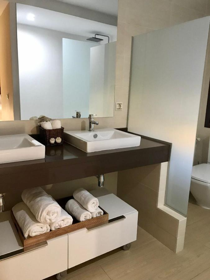 Luxurious Villa. Private Pool, Padel Court. Subway Villa Montequinto