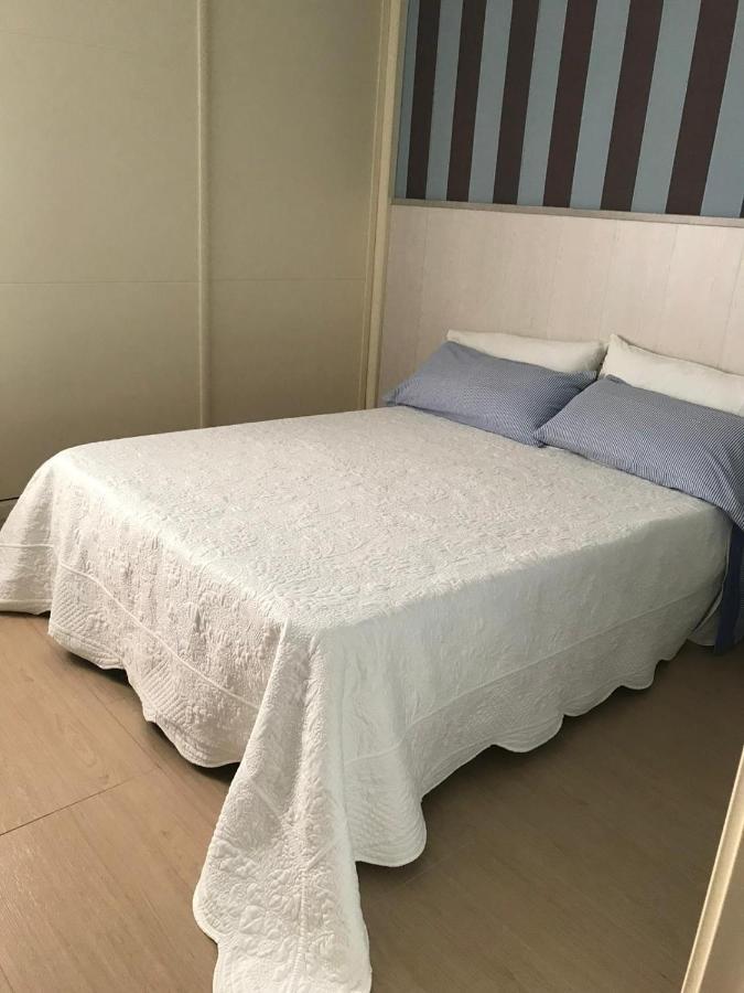 Villa Luxurious Villa. Private Pool, Padel Court. Subway Montequinto