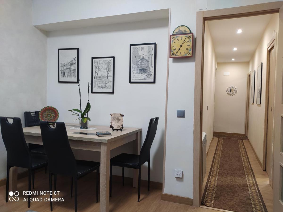 Apartment Gonzalo De Berceo 15 