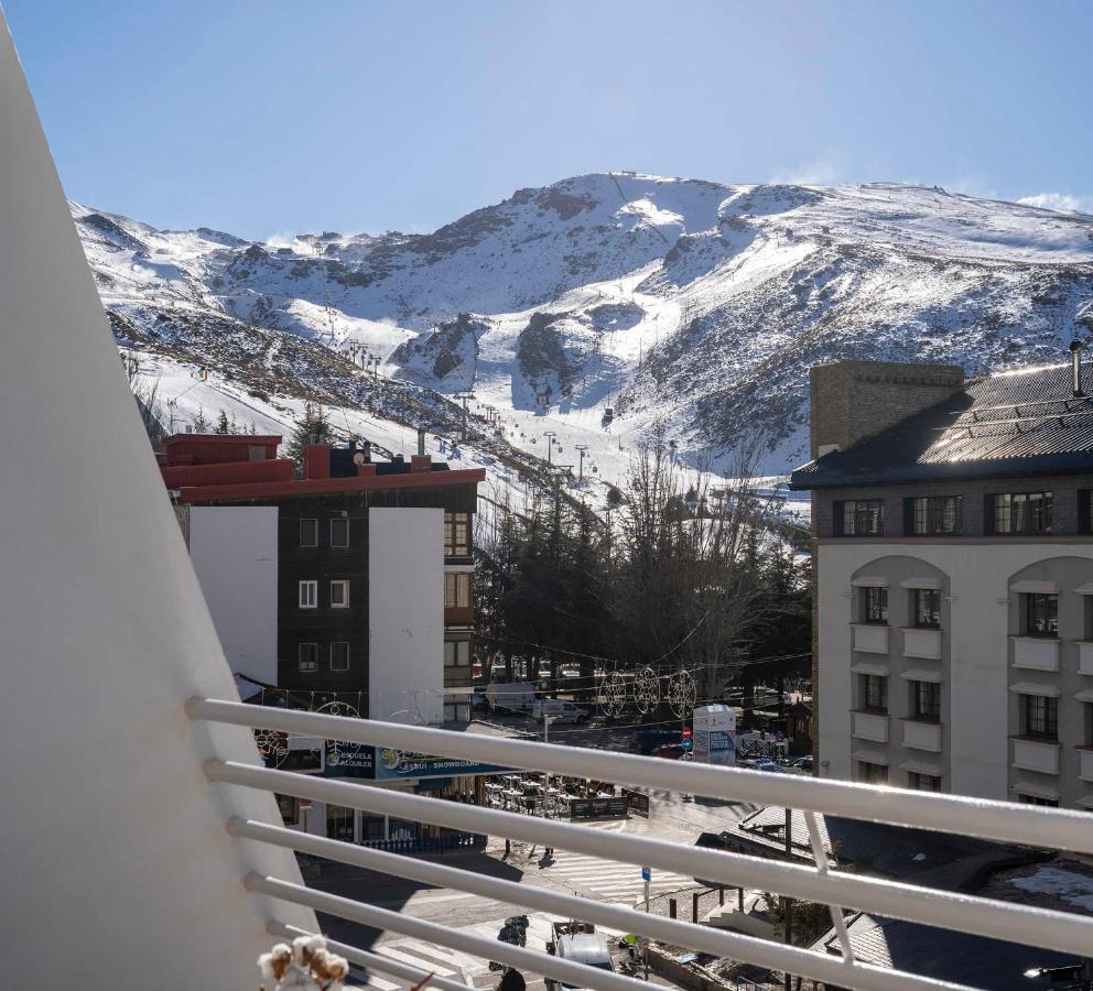 Snow Sierra Nevada