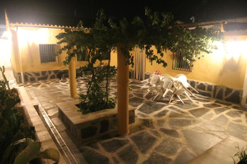 Casa Labradores Piscina, Spa, Barbacoa Y Salon Juegos * Camarenilla